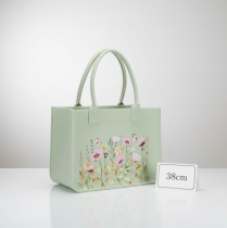 Article Sac en feutre à motif floral, idéal pour la décoration avec des fleurs artificielles et les idées cadeaux, 38 cm
