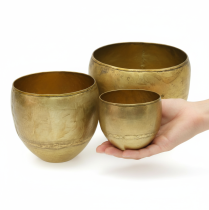 Article Vases décoratifs en métal aspect laiton, Ø 18/15/12,5 cm, lot de 3