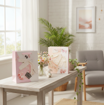 Article Lot de 2 sacs cadeau en papier pour bébé fille – 23×18cm – Rose et pêche