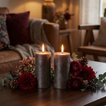 Article Bougies piliers haut de gamme (lot de 2), aspect cuivre métallisé, Ø85 mm, H120 mm - Bougie décorative élégante pour table
