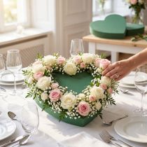 Article Coeur en mousse florale romantique 30 cm mousse florale verte 2 pièces