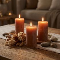 Article Bougies piliers caramel uni 70×120 mm, lot de 4, bougies décoratives, longue durée de combustion, décoration intérieure, décoration de table