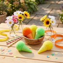 Article Glace dans une gaufre artificielle vert, jaune, orange assorti 3,5cm 18 pcs