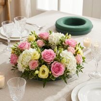 Article Anneau floral en mousse avec base pour arrangement vert Ø24cm 2 pcs