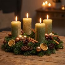 Article Bougies piliers unies, vert olive, 70 × 120 mm - Longue durée de combustion 53 h, lot de 4, effet marbré, pour la décoration et l'Avent