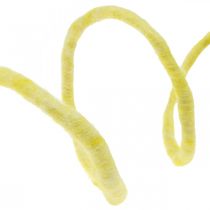 Cordon feutre avec cordon laine jaune pastel 20m
