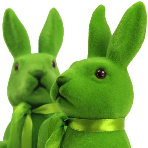 Floristik24 Lapins déco assis vert floqué H27,5cm 2pcs