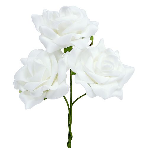 Rose en mousse Ø 7,5cm blanche 18 pcs
