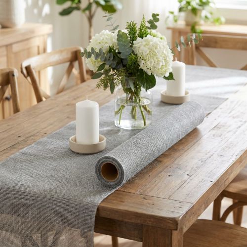 Article Chemin de table gris avec jute, tissu décoratif 29×450cm - Chemin de table élégant pour votre décoration de table de fête
