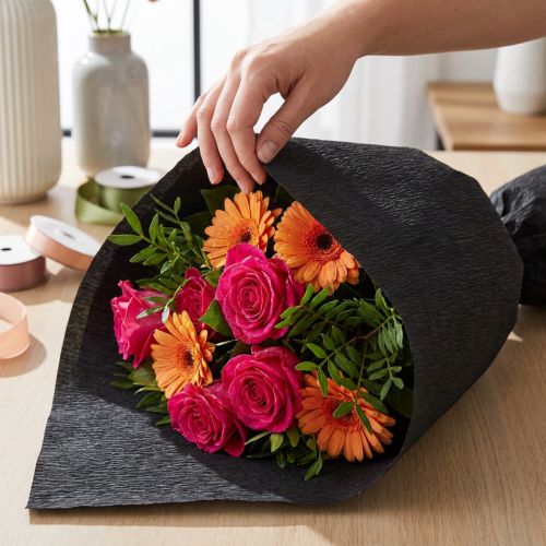 Papier crépon fleuriste noir