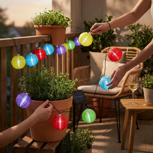 Lanterne solaire chaîne LED colorée 4,5m 10 ampoules blanc froid | Floristik24.be