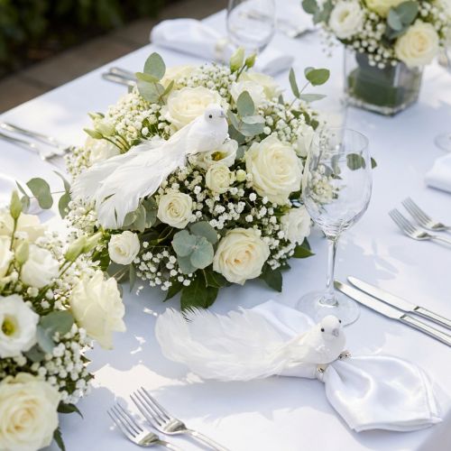 Article Pigeons de décoration de mariage en couple de pigeons sur pince blanc 22cm 2 pièces