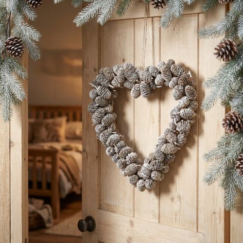 Décoration coeur cône coeur aulne cône blanc lavé 24cm | Floristik24.be