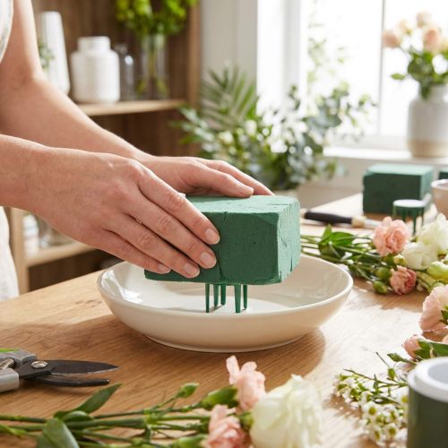Supports en mousse florale pour épingles, 3 cm, verts, lot de 50. Fournitures pour fleuristes. | Floristik24.be
