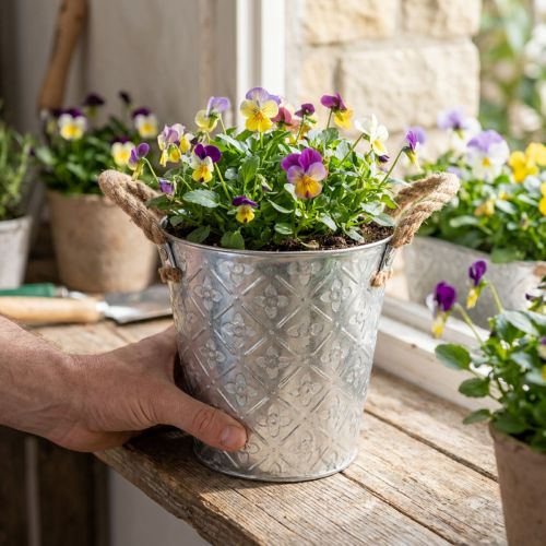 Pot de fleurs en métal avec poignées, jardinière à motif floral Ø18cm | Floristik24.be