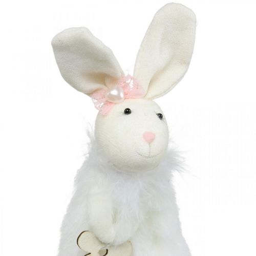 Floristik24 Lapin à suspendre, décoration de Pâques, pendentif printanier, lapin de Pâques avec fleur blanc, naturel H21cm 6pcs