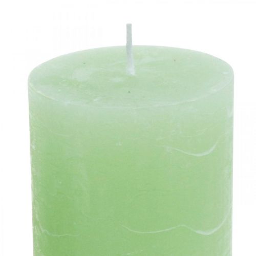 Article Bougies piliers unies vert lime 70×100mm 4 pcs