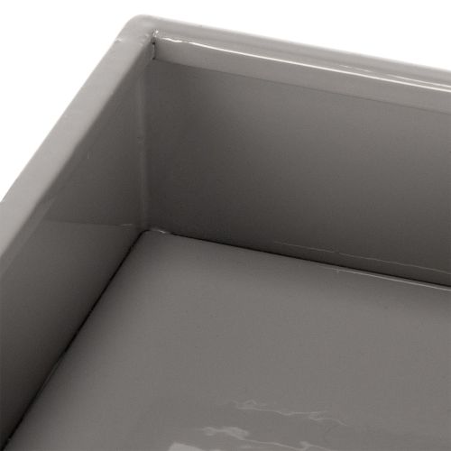 Pot de fleurs cubique gris