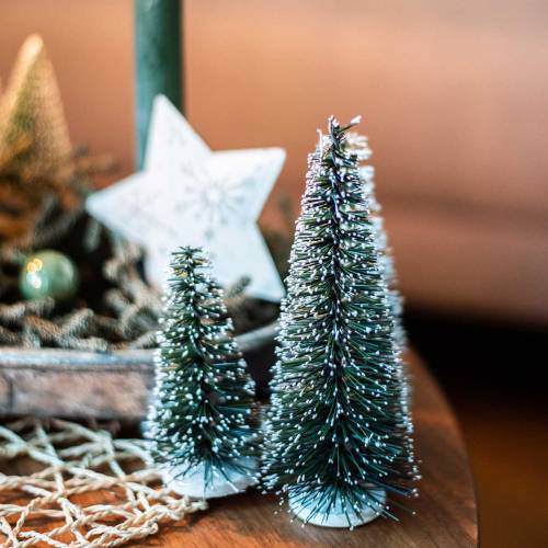 Article Mini décoration de sapin de Noël enneigé 10cm 4pcs