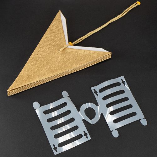 Article Étoiles de Noël en papier, dorées, 45 cm, lot de 3