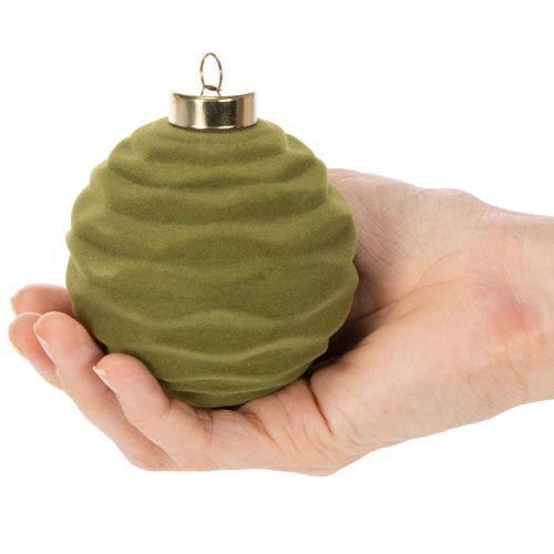 Boule de Noël effet velours, verte, texture variée, 8 cm, lot de 12. Boule de Noël floquée vert mousse, en plastique. Cordon en coton inclus. | Floristik24.be