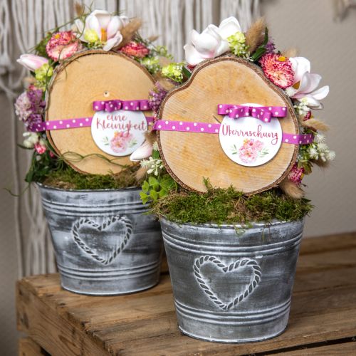 Article Pot de fleurs Shabby Chic jardinière métal coeur Ø17,5cm H15,5cm