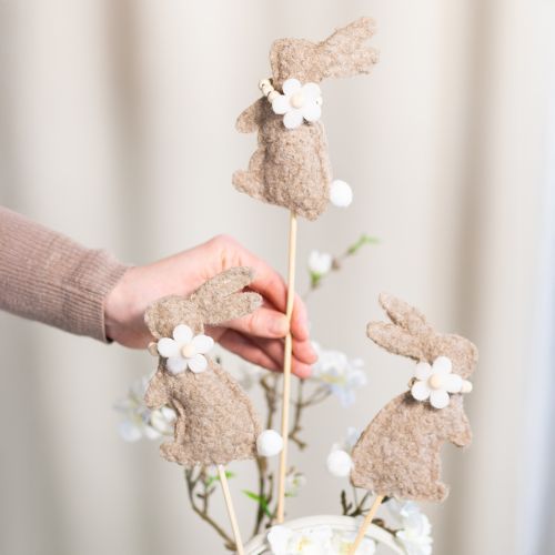 Article Figurine décorative de lapin de Pâques pour les décorations printanières et les accents saisonniers, 42 cm, lot de 8