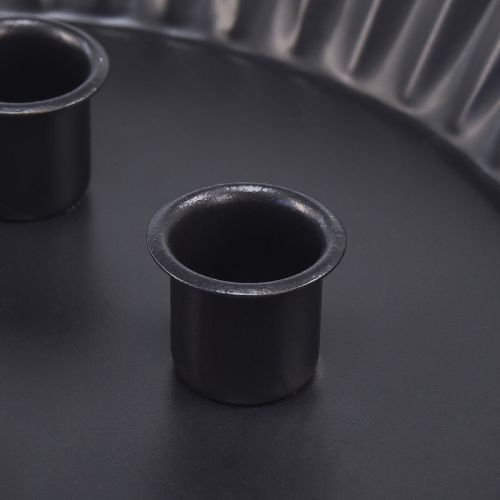 Article Bougeoir design en métal en forme de gâteau - noir, Ø 24 cm - décoration de table élégante pour 4 bougies - 2 pièces
