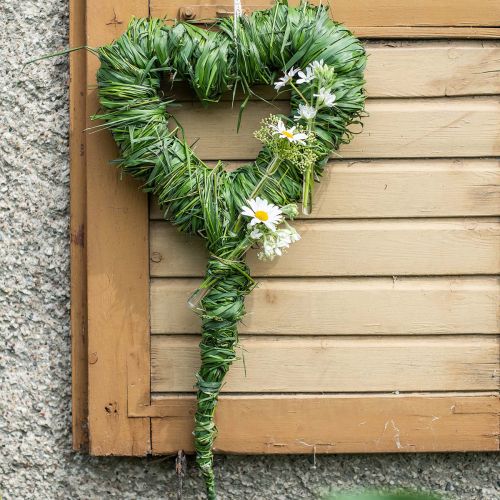 Article Coussin en paille coeur 22x24cm