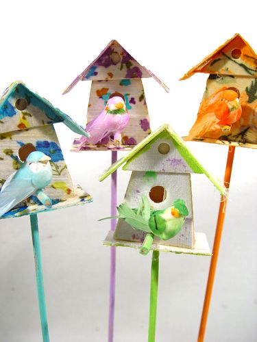 Floristik24 Birdhouse avec oiseau sur pique 3,5cm 12pcs