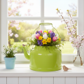 Théière décorative en métal, vert pomme - pot de fleurs - Ø 20 cm H 15 cm - décoration de jardin polyvalente et idée cadeau | Floristik24.be