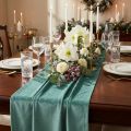 Chemin de table en velours vert turquoise, tissu décoratif 28×270cm - chemin de table élégant pour votre décoration festive | Floristik24.be