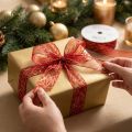Ruban de Noël avec filet étoiles rouge et or 25 mm 18 m | Floristik24.be
