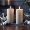 Bougies piliers haut de gamme, lot de 2, aspect platine métallisé, 85 x 150 mm - Décoration élégante pour les fêtes et une ambiance chaleureuse | Floristik24.be