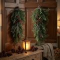 Branches de Noël artificielles à suspendre, décoration en branches de sapin, branches de cyprès avec pommes de pin, couronne de porte, décoration murale, décoration de fenêtre, en plastique résistant, 60 cm | Floristik24.be