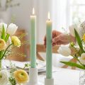 Bougies coniques de couleur unie vert clair 34mm x 300mm 4pcs | Floristik24.be
