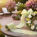Ruban moiré pour couronne, vert clair bordé d'or, 175 mm x 25 m, décoration de haute qualité pour l'art floral | Floristik24.be